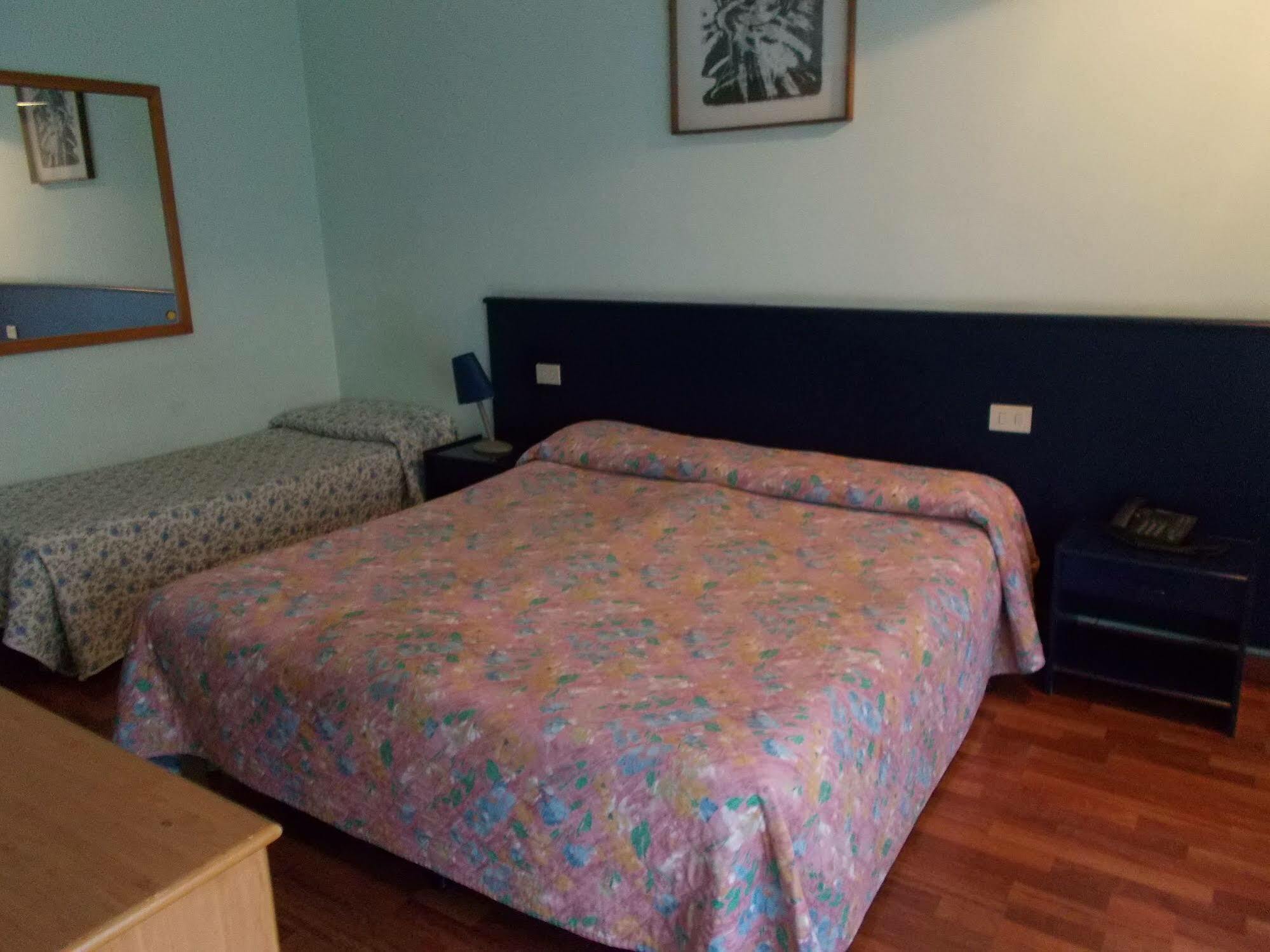 Residence Pola Μιλάνο Εξωτερικό φωτογραφία