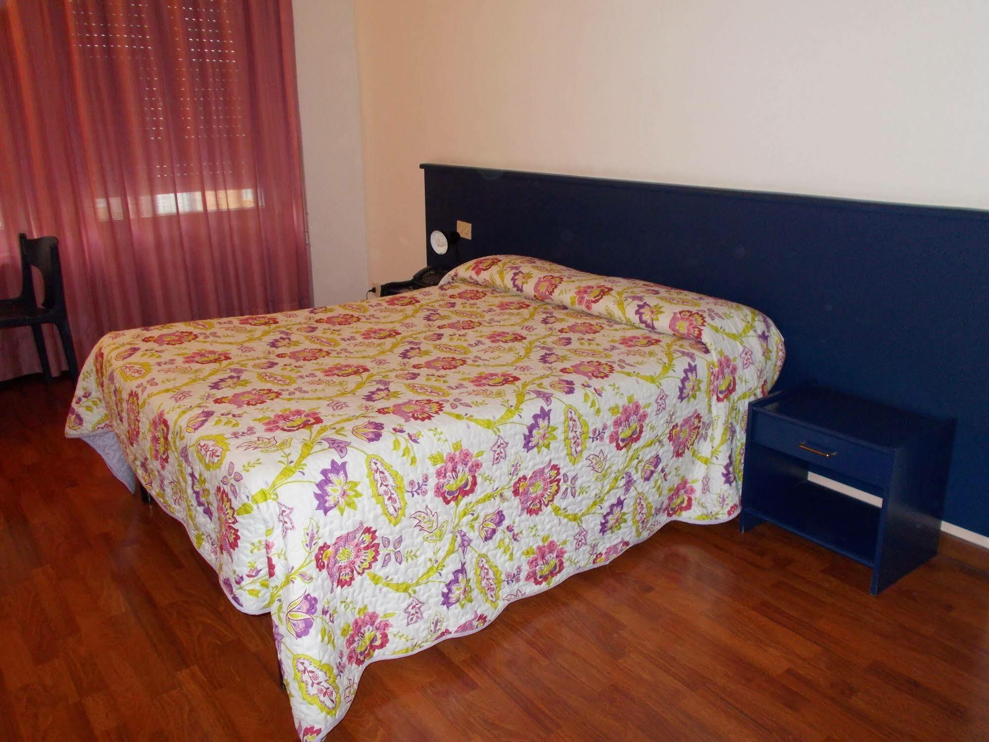 Residence Pola Μιλάνο Εξωτερικό φωτογραφία